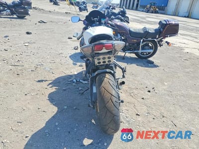 Czwarte zdjęcie samochodu z boku: 2008 SUZUKI GSX-R600 VIN:JS1GN7EA682110748 - miniatura
