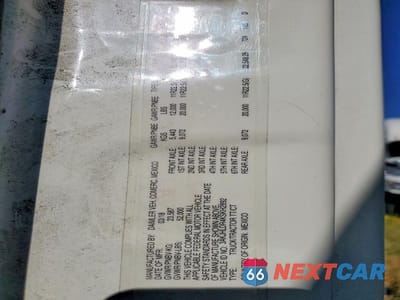 Zdjęcie 10 z 10 samochodu: 2019 FREIGHTLINER CASCADIA 1 - SEMI TRUCK VIN:3AKJHLDR4KSKH2892 - miniatura