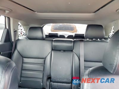 Zdjęcie 10 z 13 samochodu: 2019 KIA SORENTO SX V6 VIN:5XYPKDA57KG500535 - miniatura