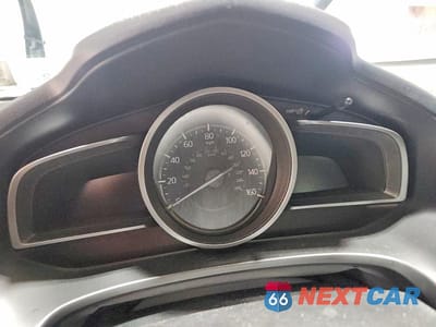 Zdjęcie 9 z 12 samochodu: 2018 MAZDA 3 TOURING VIN:3MZBN1V35JM211970 - miniatura
