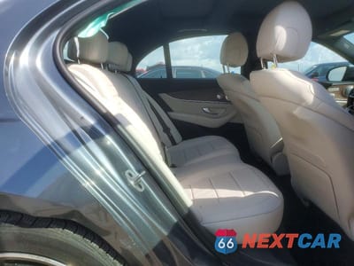 Zdjęcie 10 z 12 samochodu: 2021 MERCEDES-BENZ E 350 VIN:W1KZF8DB5MA986860 - miniatura