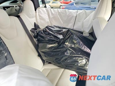 Zdjęcie 10 z 12 samochodu: 2022 TESLA MODEL X VIN:7SAXCDE51NF335684 - miniatura