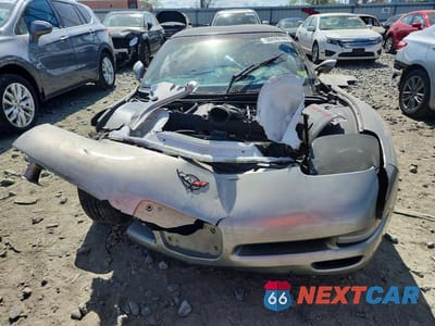 Piąte zdjęcie samochodu w środku: 1999 CHEVROLET CORVETTE VIN:1G1YY22GXX5126793 - miniatura