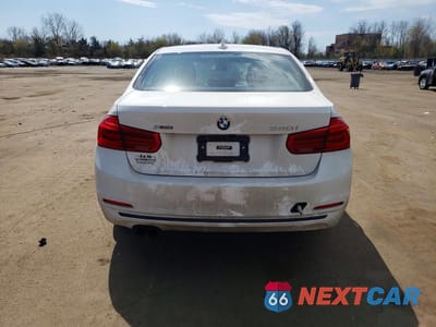 Zdjęcie 6 z 13 samochodu: 2018 BMW 330 XI VIN:WBA8D9C56JEB35832 - miniatura