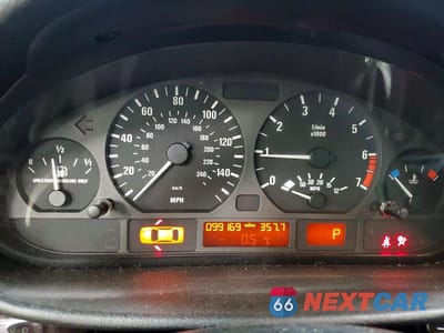 Zdjęcie 9 z 12 samochodu: 2002 BMW 325 XIT VIN:WBAEP334X2PF00582 - miniatura