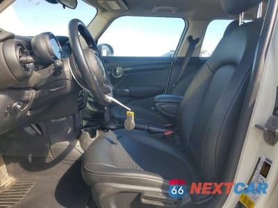 Zdjęcie 7 z 12 samochodu: 2019 MINI COOPER VIN:WMWXU1C5XK2J01308 - miniatura