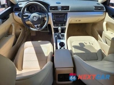 Zdjęcie 8 z 12 samochodu: 2013 VOLKSWAGEN PASSAT SE VIN:1VWBP7A30DC140217 - miniatura
