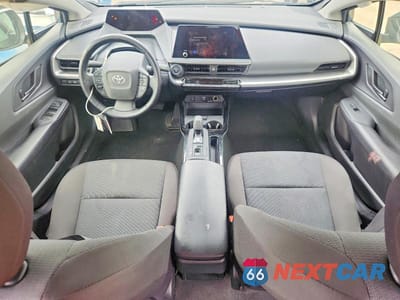 Zdjęcie 8 z 12 samochodu: 2024 TOYOTA PRIUS LE VIN:JTDACAAU9R3024604 - miniatura