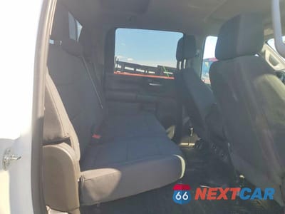 Zdjęcie 10 z 11 samochodu: 2024 CHEVROLET SILVERADO K3500 VIN:1GB4YSEY3RF237200 - miniatura