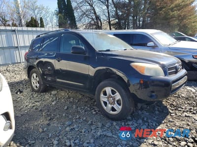 Czwarte zdjęcie samochodu z boku: 2008 TOYOTA RAV4 BASE VIN:JTMBD35V185180042 - miniatura