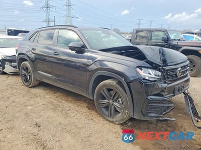 Czwarte zdjęcie samochodu z boku: 2023 VOLKSWAGEN ATLAS CROSS SPORT SEL R-LINE VIN:1V2SC2CA1PC220478 - miniatura