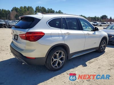 Trzecie zdjęcie samochodu z tyłu: 2017 BMW X1 XDRIVE28I VIN:WBXHT3C37H5F79865 - miniatura