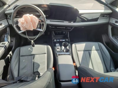 Zdjęcie 8 z 12 samochodu: 2025 AUDI Q6 E-TRON PREMIUM VIN:WA112BGF2SA026630 - miniatura