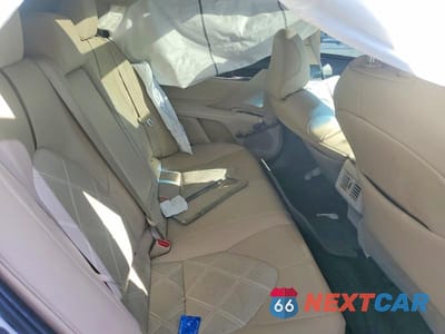 Zdjęcie 10 z 11 samochodu: 2018 TOYOTA CAMRY XLE VIN:4T1B11HK9JU028984 - miniatura