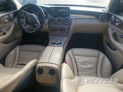 Zdjęcie 7 z 11 samochodu: 2019 MERCEDES-BENZ C 300 4MATIC VIN:55SWF8EB0KU316423 - miniatura