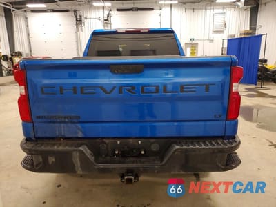 Zdjęcie 6 z 12 samochodu: 2022 CHEVROLET SILVERADO K1500 LT TRAIL BOSS VIN:3GCPDFEK3NG512645 - miniatura
