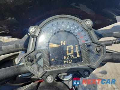 Zdjęcie 7 z 9 samochodu: 2019 KAWASAKI ZR900 VIN:JKAZR2A19KA003728 - miniatura