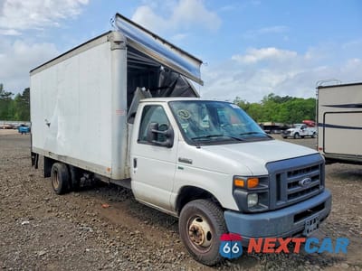 Czwarte zdjęcie samochodu z boku: 2016 FORD E350 BOX TRUCK VIN:1FDWE3FL1GDC21314 - miniatura