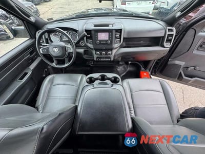 Zdjęcie 9 z 10 samochodu: 2023 RAM 3500 VIN:3C7WRSBL4PG516115 - miniatura