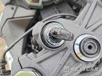 Zdjęcie 8 z 9 samochodu: 2021 KAWASAKI ZX636 K VIN:JKBZXJH11MA008412 - miniatura