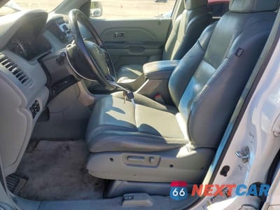 Zdjęcie 7 z 12 samochodu: 2005 HONDA PILOT EXL VIN:2HKYF18575H561457 - miniatura