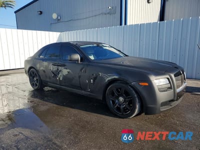 Czwarte zdjęcie samochodu z boku: 2010 ROLLS-ROYCE GHOST VIN:SCA664S59AUX48675 - miniatura
