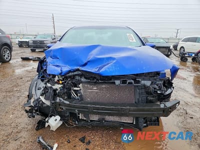 Piąte zdjęcie samochodu w środku: 2018 KIA FORTE LX VIN:3KPFK4A71JE236060 - miniatura