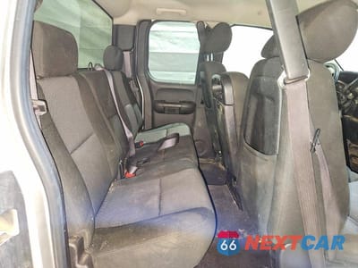 Zdjęcie 10 z 12 samochodu: 2010 CHEVROLET SILVERADO K1500 LT VIN:1GCSKSE3XAZ264213 - miniatura