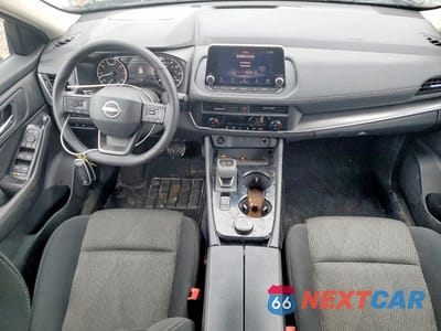 Zdjęcie 8 z 13 samochodu: 2025 NISSAN ROGUE SV VIN:5N1BT3BB3SC672504 - miniatura