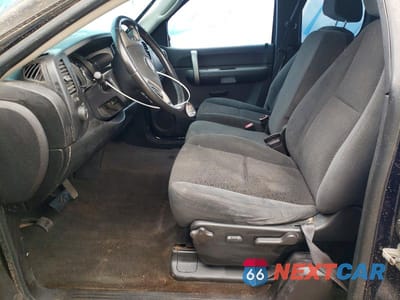 Zdjęcie 7 z 12 samochodu: 2007 CHEVROLET SILVERADO K1500 VIN:2GCEK19J371727701 - miniatura