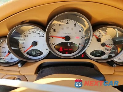 Zdjęcie 9 z 13 samochodu: 2006 PORSCHE 911 CARRERA S VIN:WP0AB29976S741092 - miniatura