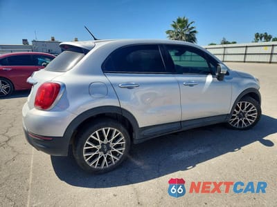 Trzecie zdjęcie samochodu z tyłu: 2016 FIAT 500X TREKKING VIN:ZFBCFXCT2GP347439 - miniatura