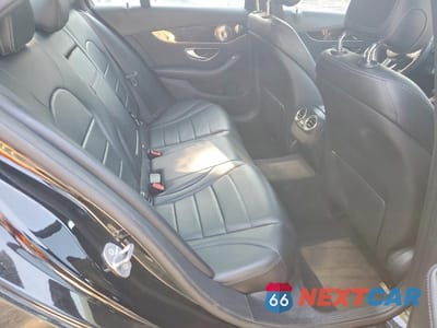 Zdjęcie 10 z 12 samochodu: 2017 MERCEDES-BENZ C 300 4MATIC VIN:55SWF4KB4HU204021 - miniatura