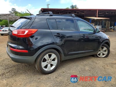 Trzecie zdjęcie samochodu z tyłu: 2012 KIA SPORTAGE 4D B/LX VIN:KNDPB3A21C7290495 - miniatura
