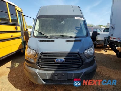 Piąte zdjęcie samochodu w środku: 2019 FORD TRANSIT 250 DELIVERY VAN VIN:1FTYR3XM0KKB74063 - miniatura
