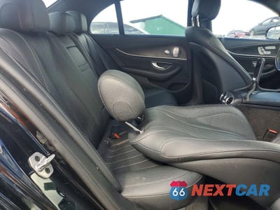 Zdjęcie 10 z 12 samochodu: 2019 MERCEDES-BENZ E 300 4MATIC VIN:WDDZF4KB6KA614355 - miniatura