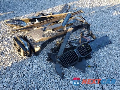 Zdjęcie 13 z 14 samochodu: 2023 BMW X4 M VIN:5YM23EC06P9N94518 - miniatura