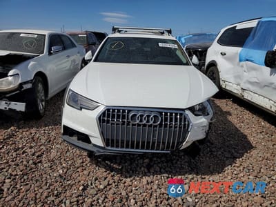 Piąte zdjęcie samochodu w środku: 2017 AUDI A4 ALLROAD PREMIUM VIN:WA17NAF44HA062825 - miniatura