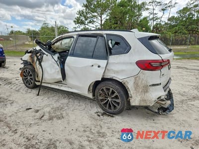 Drugie zdjęcie samochodu z przodu: 2022 BMW X5 M50I VIN:5UXJU4C09N9M12771 - miniatura