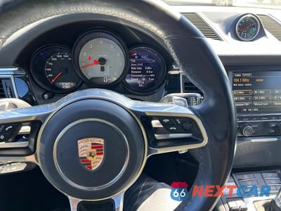 Zdjęcie 7 z 10 samochodu: 2015 PORSCHE MACAN S VIN:WP1AB2A55FLB71739 - miniatura