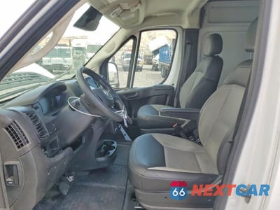 Zdjęcie 7 z 12 samochodu: 2025 RAM PROMASTER 3500 3500 HIGH VIN:3C6MRVHG6SE549144 - miniatura