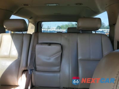 Zdjęcie 10 z 13 samochodu: 2007 CHEVROLET SUBURBAN K1500 VIN:1GNFK16377J275517 - miniatura