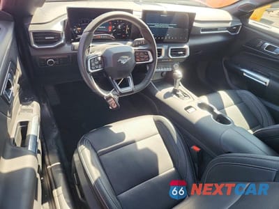 Zdjęcie 8 z 12 samochodu: 2026 FORD MUSTANG VIN:1FAGP8UH0T5110973 - miniatura