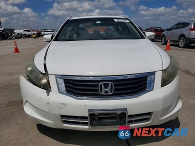 Piąte zdjęcie samochodu w środku: 2009 HONDA ACCORD EX VIN:1HGCP26749A153689 - miniatura