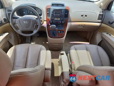 Zdjęcie 8 z 12 samochodu: 2006 KIA SEDONA LX VIN:KNDMB233266063183 - miniatura
