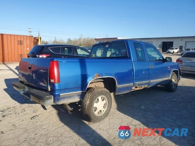 Trzecie zdjęcie samochodu z tyłu: 1997 GMC SIERRA C1500 VIN:1GTEC19R6VE535056 - miniatura