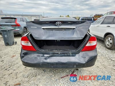Zdjęcie 6 z 12 samochodu: 2004 TOYOTA CAMRY LE VIN:4T1BE32K04U356789 - miniatura