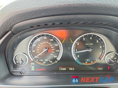 Zdjęcie 9 z 13 samochodu: 2014 BMW X5 XDRIVE35I VIN:5UXKR0C5XE0H25099 - miniatura