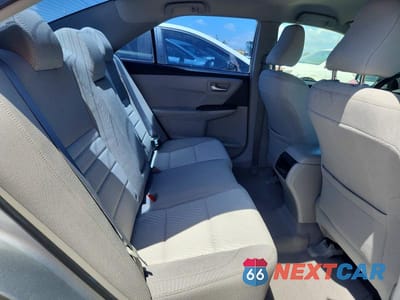 Zdjęcie 10 z 12 samochodu: 2015 TOYOTA CAMRY LE VIN:4T4BF1FK0FR487094 - miniatura