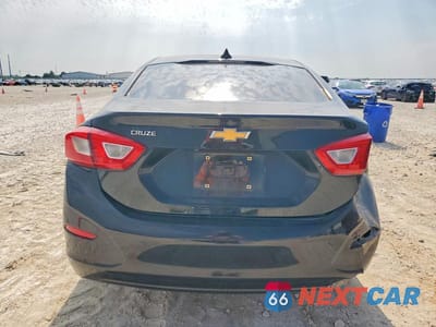 Zdjęcie 6 z 12 samochodu: 2019 CHEVROLET CRUZE LS VIN:1G1BC5SM7K7122547 - miniatura